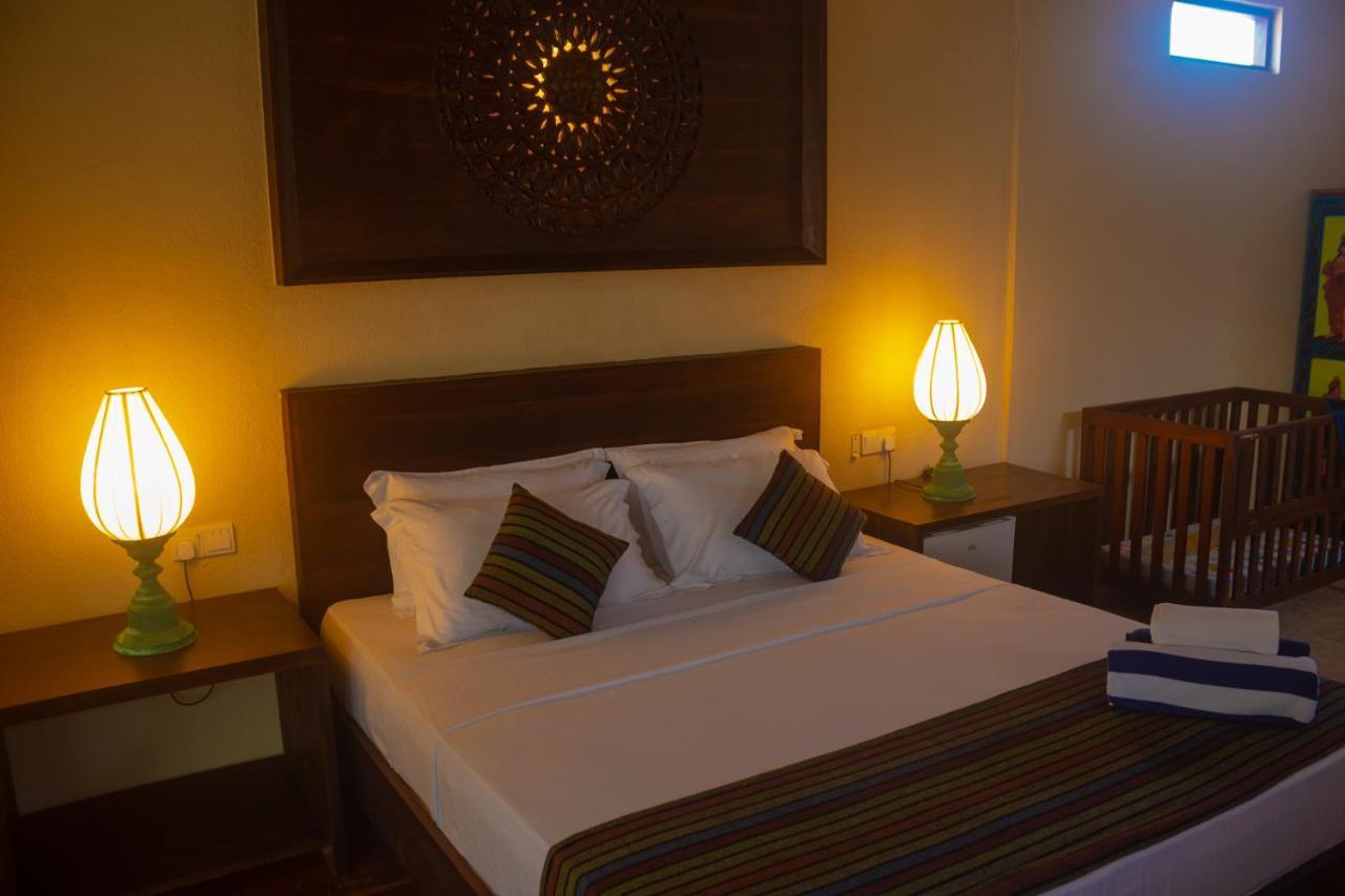 Guru Beach Resort Tangalle Exterior photo