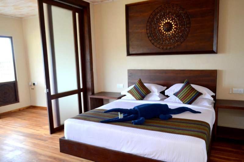 Guru Beach Resort Tangalle Exterior photo