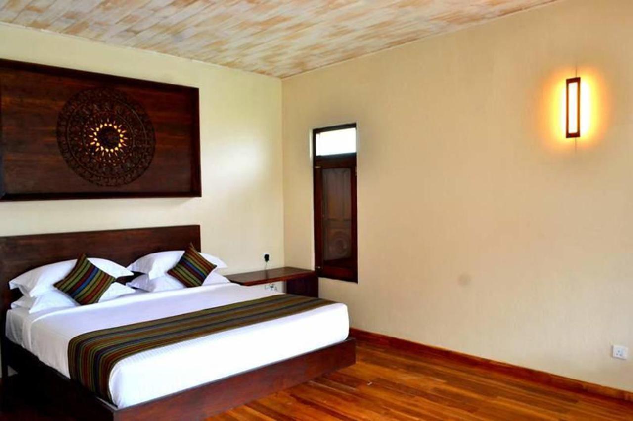 Guru Beach Resort Tangalle Exterior photo